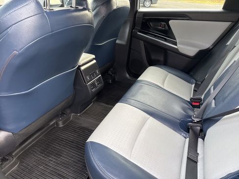 Certified 2023 Subaru Solterra Limited image 19