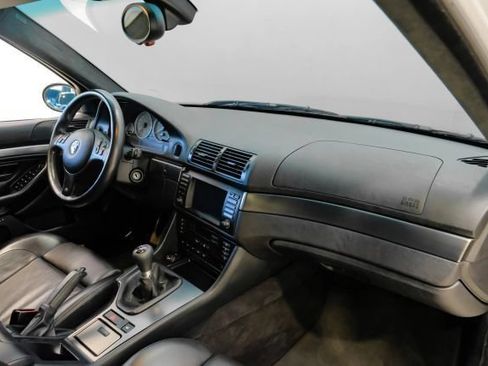 Used 2003 BMW M5 RWD image 20