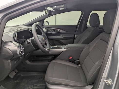 New 2026 Chevrolet Equinox EV LT w/ Comfort Package image 16