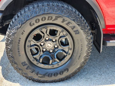 Used 2022 Ford Bronco Wildtrak AWD/4WD image 28