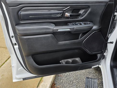 Used 2022 RAM 1500 Limited w/ Body Color Bumper Group image 39