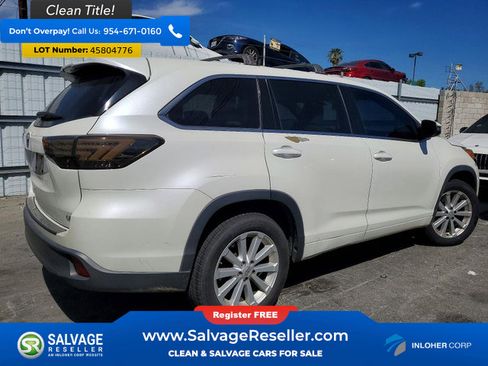 Used 2015 Toyota Highlander LE FWD image 4