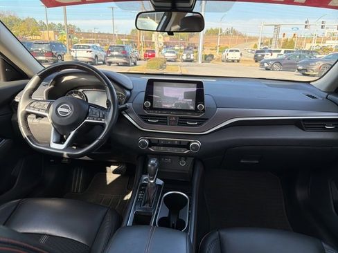 Used 2024 Nissan Altima 2.5 SR image 27