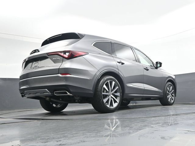Used 2025 Acura MDX w/ Technology Package FWD image 35