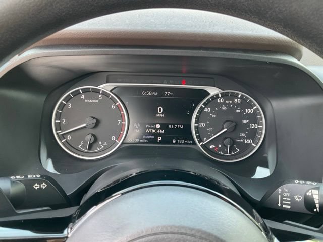 Used 2021 Nissan Rogue SV FWD image 10