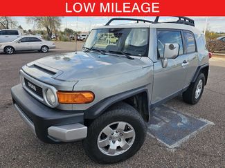 Used 2010 Toyota FJ Cruiser 4WD video 1