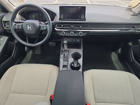 Certified 2023 Honda Civic EX image 9