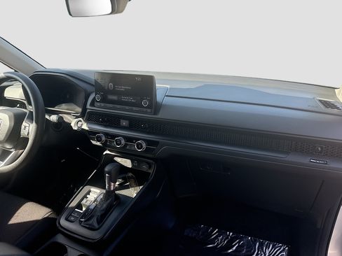 Used 2025 Honda CR-V LX image 32