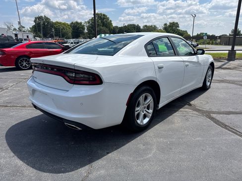 Used 2022 Dodge Charger SXT image 5