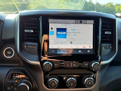 New 2026 RAM 1500 Express AWD/4WD image 19