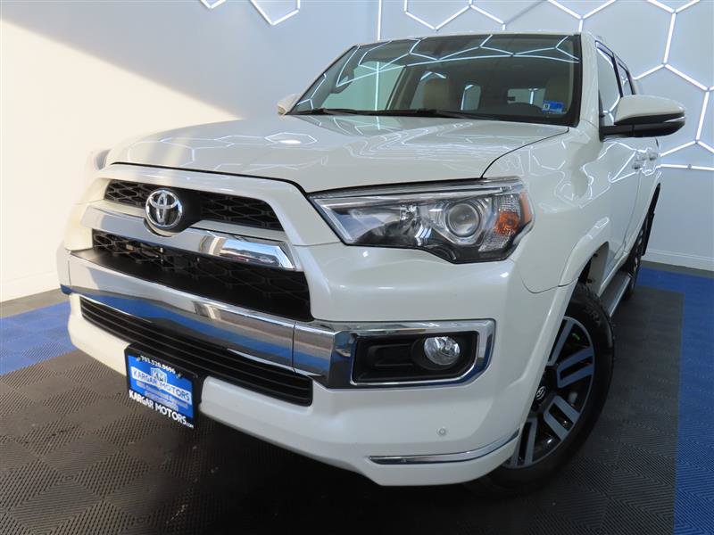 Used 2018 Toyota 4Runner Limited AWD/4WD image 1