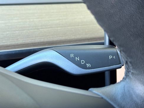 Used 2022 Tesla Model Y Performance AWD/4WD image 21