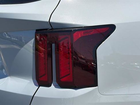 New 2026 Kia Sorento S FWD image 33