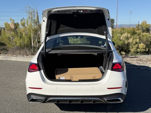 New 2026 Mercedes-Benz E 350 4MATIC Sedan image 13