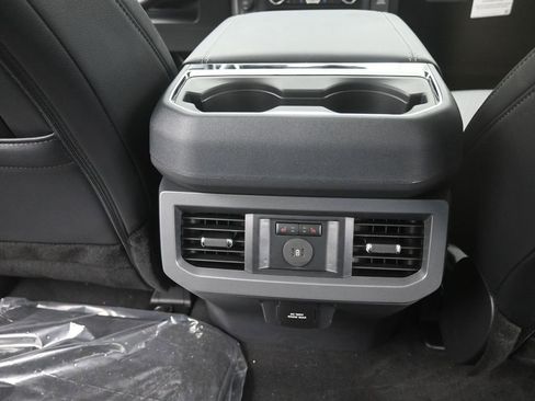 New 2026 Ford F350 Lariat w/ Lariat Premium Package image 16