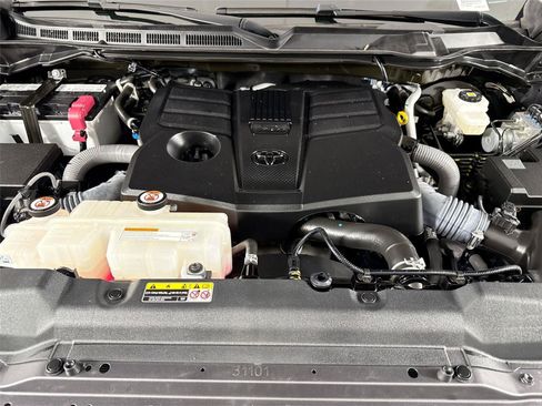 Used 2023 Toyota Tundra SR5 w/ SR5 Premium Package RWD image 41