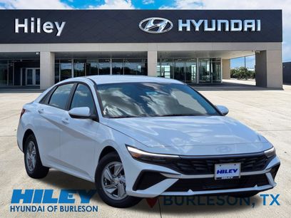 New 2026 Hyundai Elantra SE