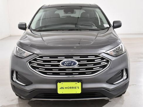 Used 2022 Ford Edge SEL w/ Convenience Package image 3