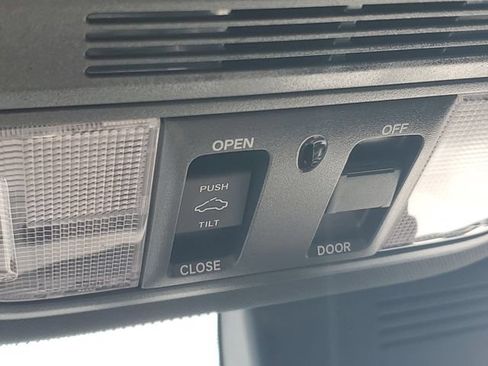 Used 2022 Honda Accord Sport image 29