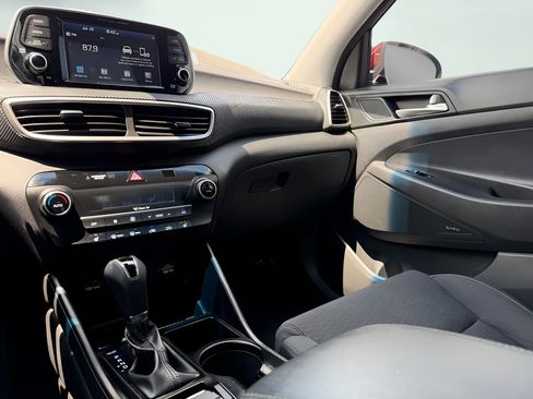 Used 2019 Hyundai Tucson Sport FWD image 47
