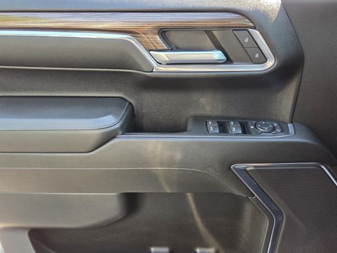 Certified 2024 Chevrolet Silverado 1500 LT AWD/4WD image 30