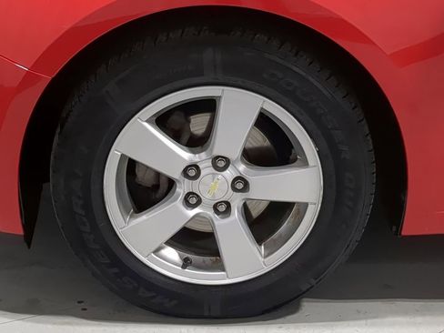 Used 2016 Chevrolet Cruze LT FWD image 16