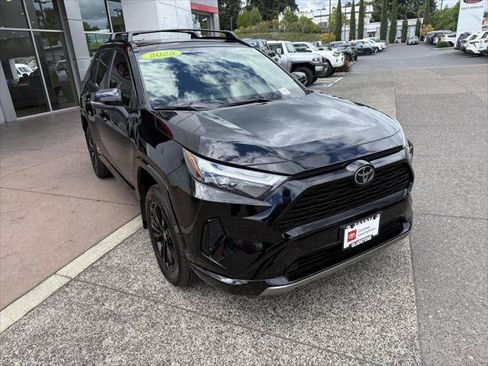 Certified 2025 Toyota RAV4 SE w/ Convenience Package AWD/4WD image 9