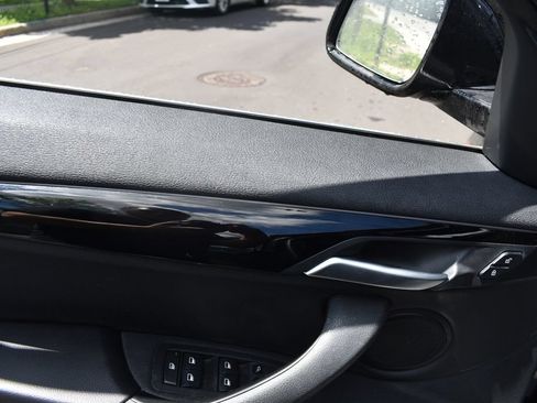 Used 2023 BMW X2 sDrive28i w/ Convenience Package FWD image 12