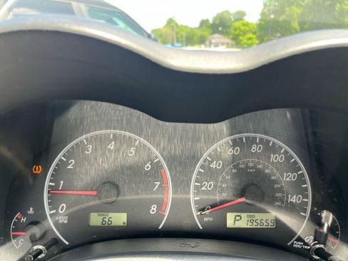 Used 2011 Toyota Corolla LE FWD image 16