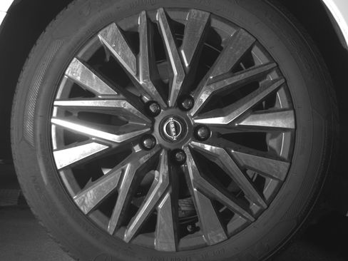 Used 2025 Nissan Altima 2.5 SV image 15