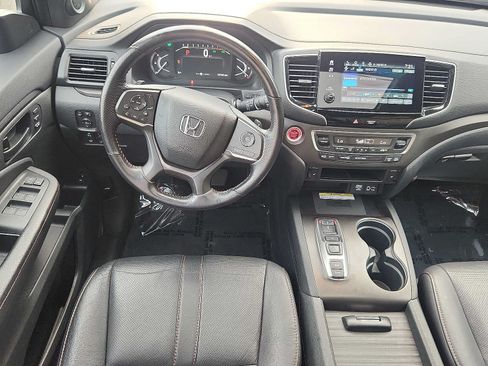 Certified 2023 Honda Passport TrailSport image 11