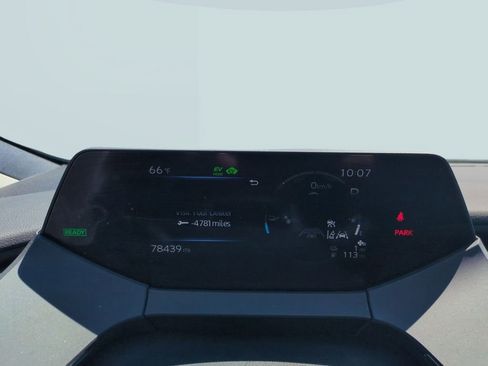 Used 2024 Toyota Prius Prime FWD image 15