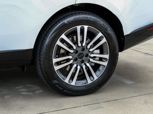 New 2026 Land Rover Range Rover Long Wheelbase SE AWD/4WD image 49
