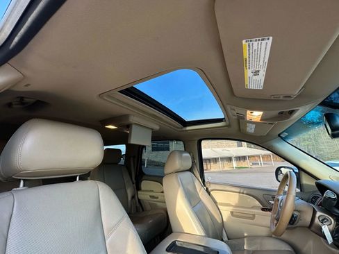 Used 2013 Chevrolet Tahoe LTZ image 15