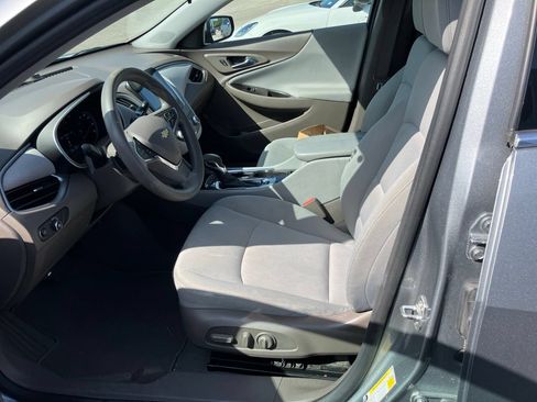Used 2024 Chevrolet Malibu LT FWD image 7