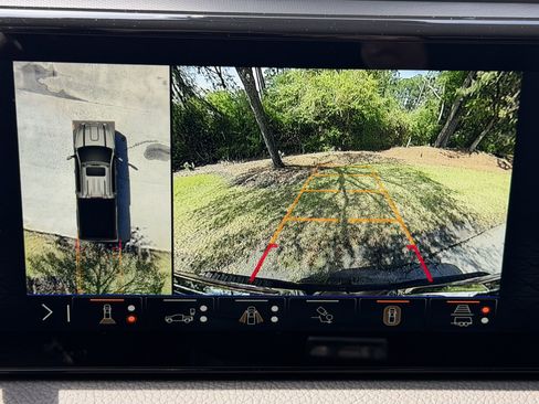 New 2026 GMC Sierra 2500 Denali w/ Denali Reserve Package AWD/4WD image 40