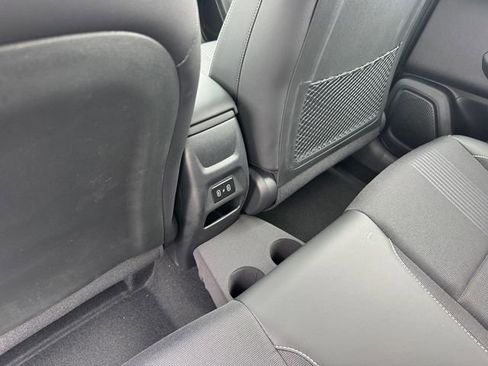 New 2026 Hyundai Venue SEL FWD image 16