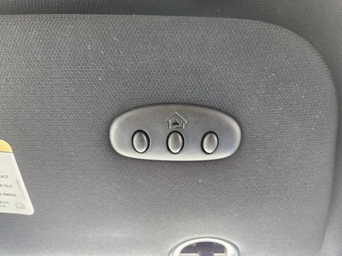 Used 2019 Dodge Grand Caravan GT image 18