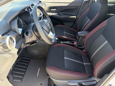 New 2025 Nissan Versa SR w/ Trunk Package FWD image 20