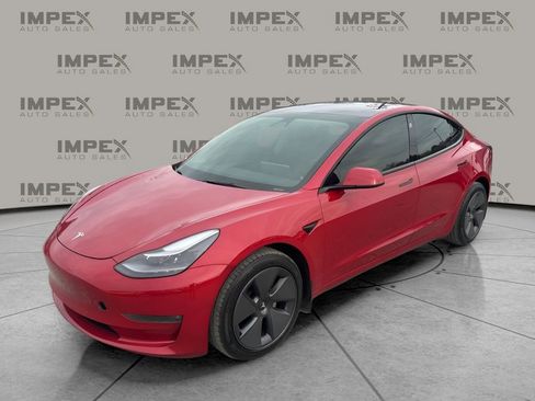 Used 2022 Tesla Model 3 Long Range image 1