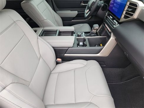 New 2026 Toyota Tundra Limited image 10