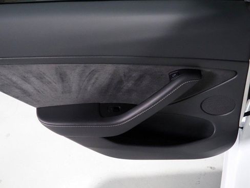 Used 2023 Tesla Model 3 RWD image 54