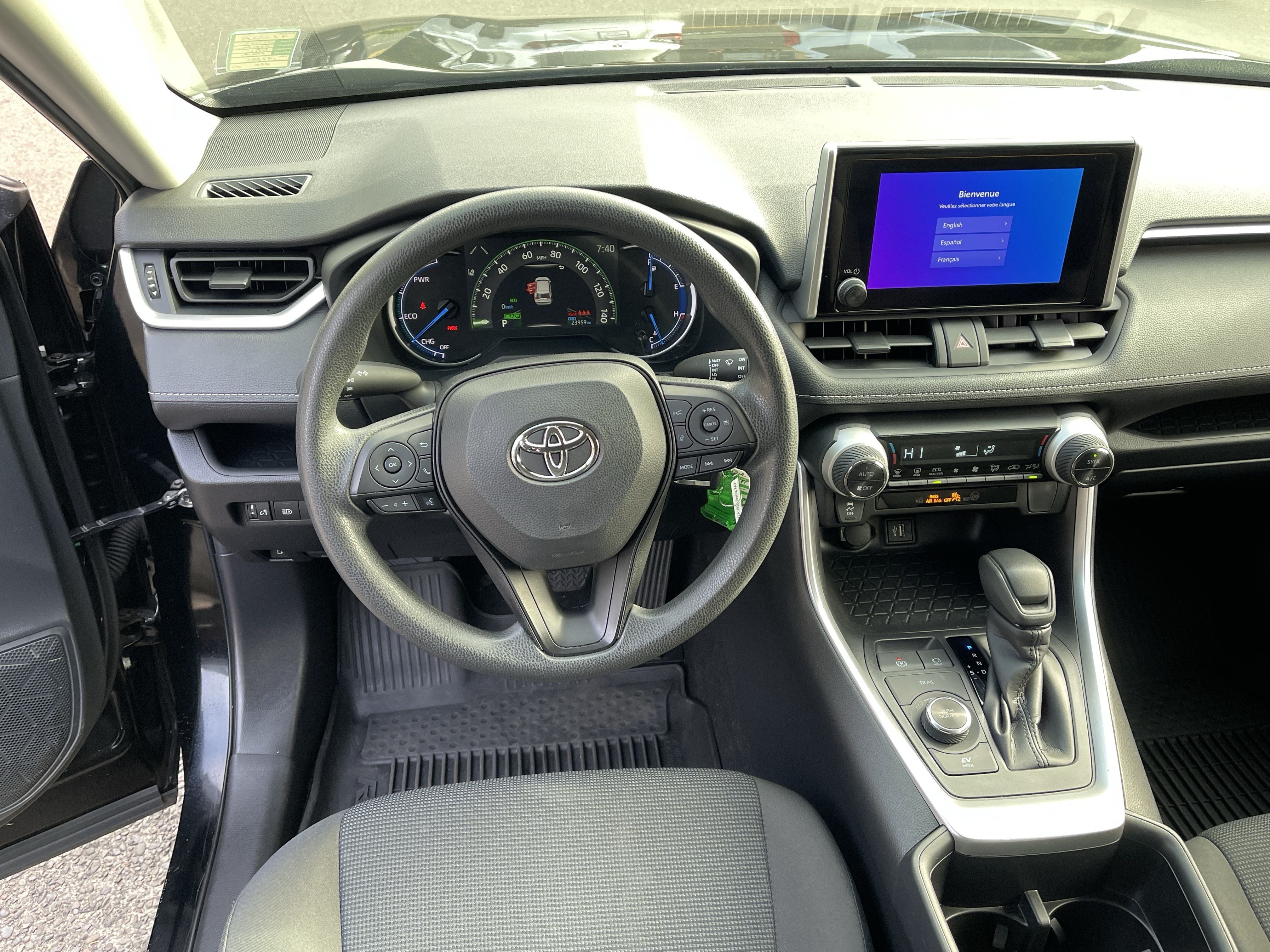 Certified 2023 Toyota RAV4 LE AWD/4WD image 12