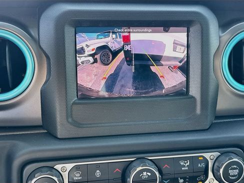 Used 2023 Jeep Wrangler Unlimited w/ Cold Weather Group AWD/4WD image 14
