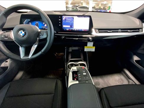 New 2025 BMW X1 xDrive28i w/ Technology Package image 5
