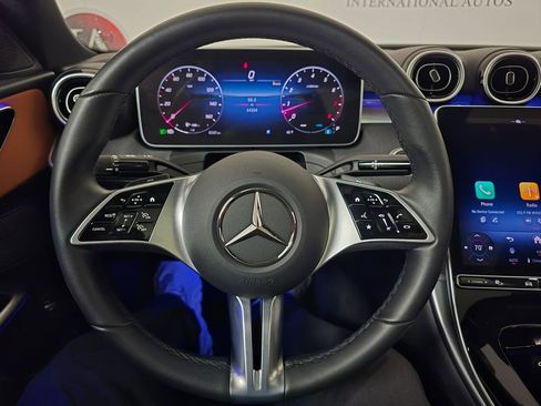 Used 2025 Mercedes-Benz C 300 4MATIC Sedan image 24
