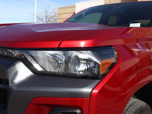 Used 2024 Chevrolet Colorado LT w/ Advanced Trailering Package image 14