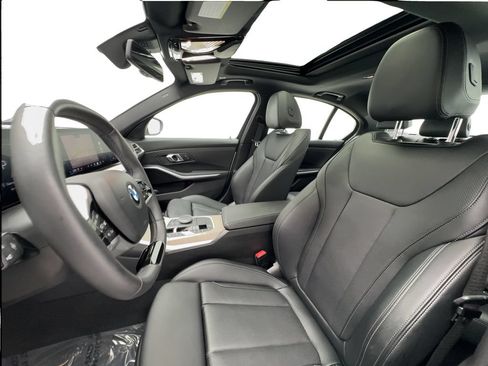 Used 2025 BMW 330i Sedan RWD image 19