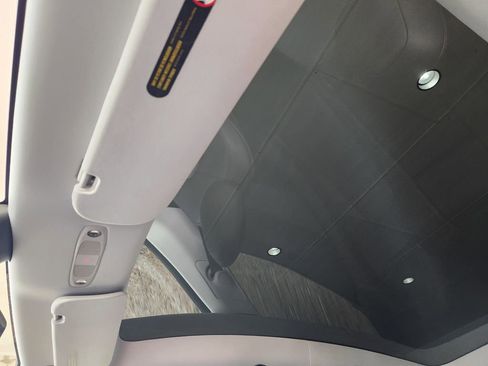 Used 2020 Tesla Model Y Long Range image 24