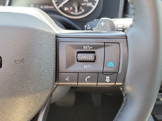 Certified 2026 Nissan Rogue Dark Armor AWD/4WD image 29